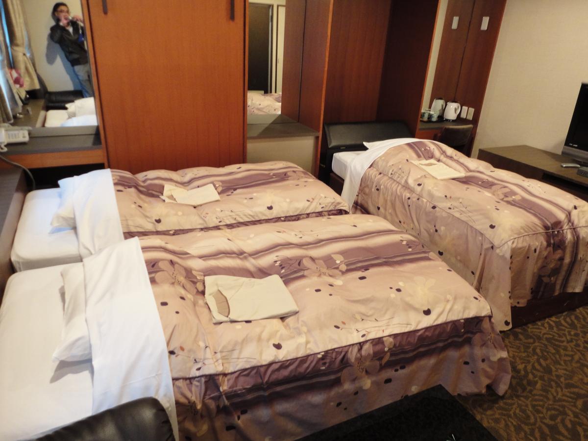 Apa Hotel Hachioji Eki Nishi Bagian luar foto